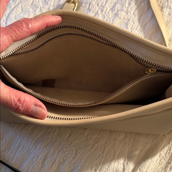 Vintage Coach Wendie Crossbody Bag - Picture 2 of 5